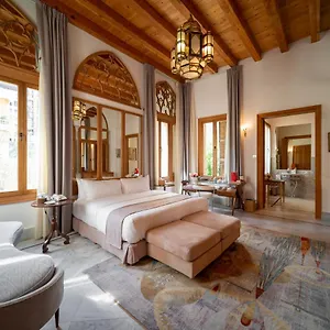 ***** Hotel Arthaus Lebanon