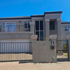 Guest house Nala, Parklands