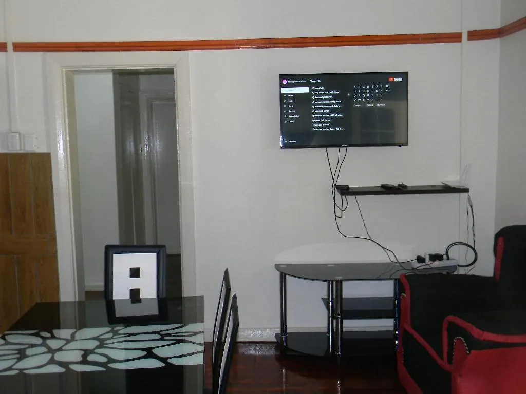 M2T Guest House. Grabouw