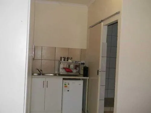 M2T Guest House. Grabouw